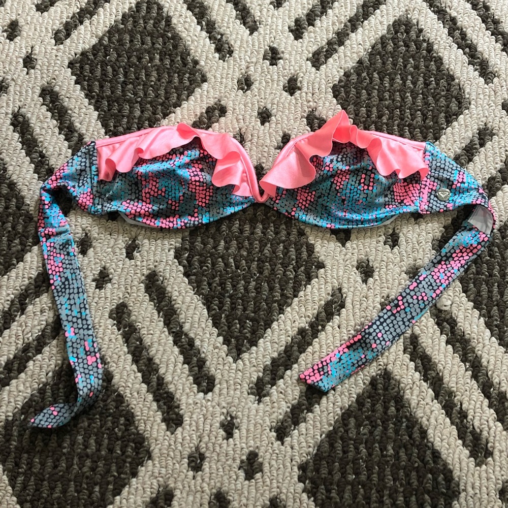 🌟Roxy Strapless Bikini Top